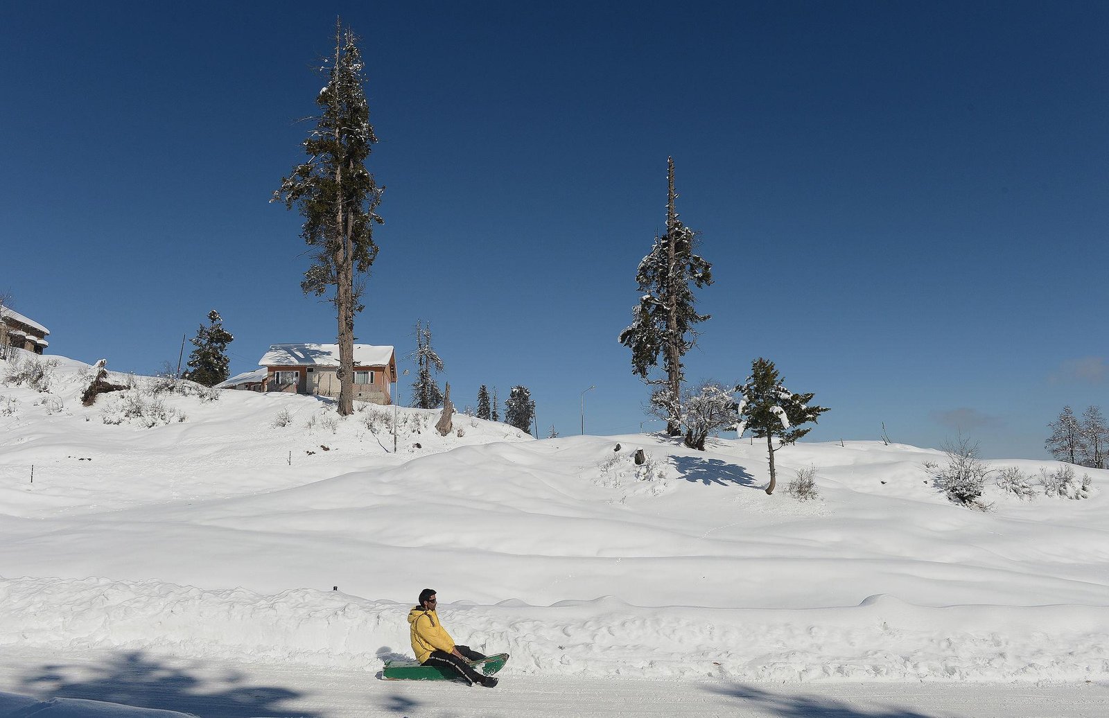 Kashmir Tour By Royal Holidays